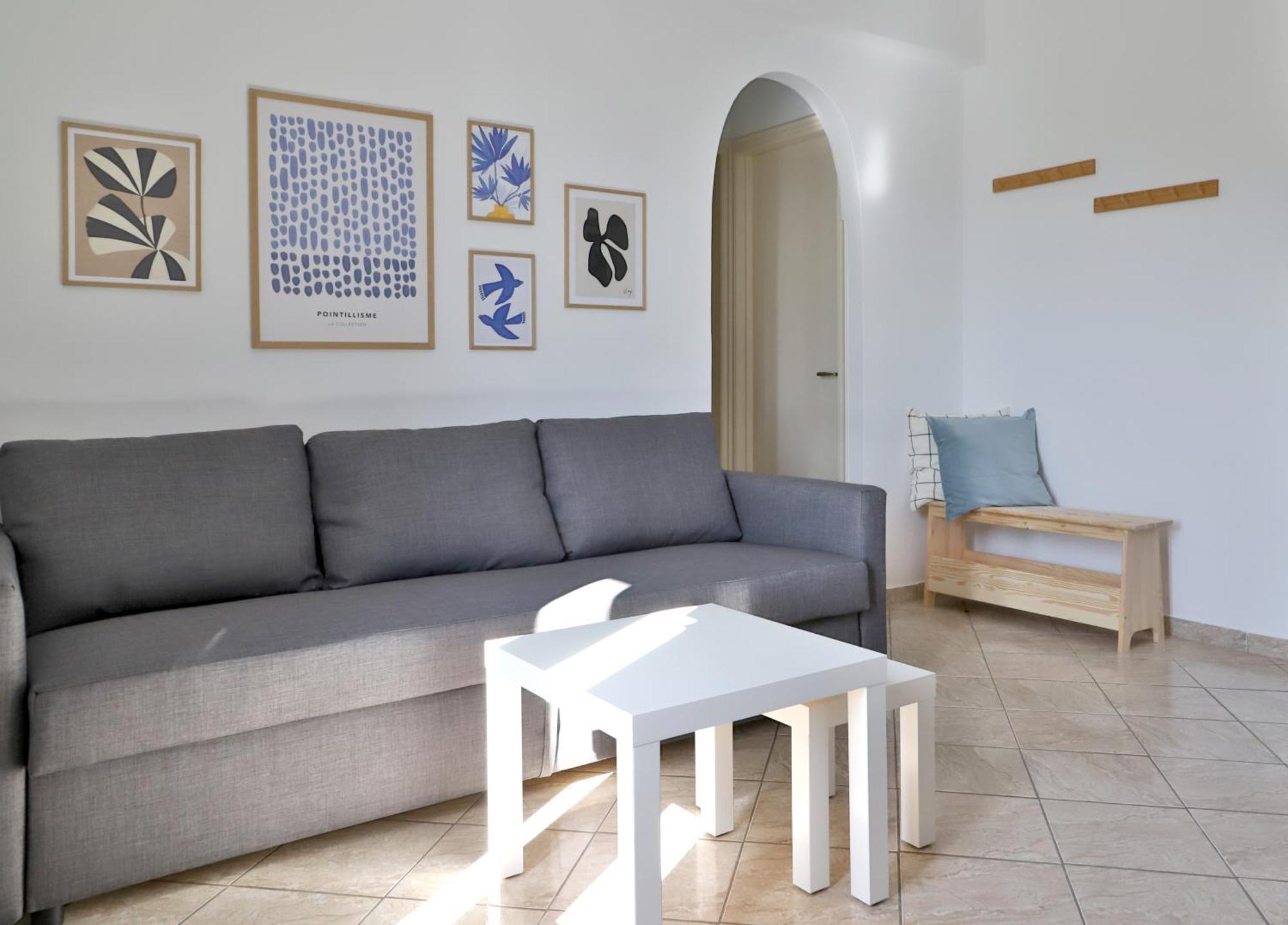 Helios Studios & Apartments Makrýgialos Екстериор снимка